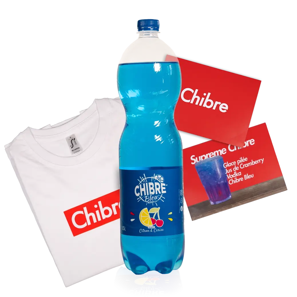 le pack supreme chibre bleu contient une bouteille, un t-shirt chibré, un sticker chibre, et des recettes de cocktails